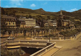 Delcampe - LA BOURBOULE Quais De La Dordogne Au Fond La Banne D Ordanche 5(scan Recto-verso) MA1482 - La Bourboule