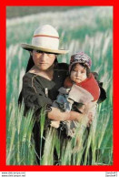 Delcampe - CPSM/gf  VILACAYMA (Bolivie).  Madre Y Bebe.  Photo De Peter Mc Farren   .*873 - Bolivien