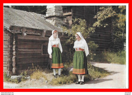 Delcampe - CPSM/gf STOCKHOLM (Suede)   Musée De Plein Air De Skansen. Femmes De La Province Dalarna . *2782 - Europa