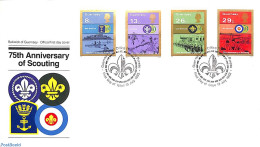 Delcampe - Guernsey 1982 Scouting 75th Anniversary 4v, First Day Cover, Sport - Scouting - Guernsey