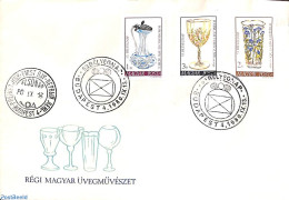 Delcampe - Hungary 1980 Stamp Day 3v, First Day Cover, Nature - Wine & Winery - Stamp Day - Art - Art & Antique Objects - Briefe U. Dokumente