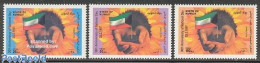Delcampe - Kuwait 1997 National Day 3v, Mint NH, History - Flags - Kuwait