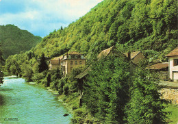Delcampe - 25 SAINT HIPPOLYTE SUR LE DOUBS  LE DESSOUBRE - Saint Hippolyte