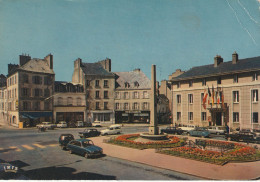 Delcampe - Photo Cpsm Grand Format 50 CHERBOURG. Place De La République 1977 - Cherbourg
