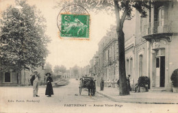 Delcampe - Parthenay * Avenue Victor Hugo * Hôtel * Attelage - Parthenay