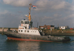 Delcampe - GRUNO Tugboat Postcard Size Real Photo #SDC005 - Schlepper