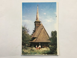 Delcampe - Romania Rumanien Roumanie - Maramures Máramaros Rozavlea Wooden Church Eglise En Bois Holzkirche Types Costumes - Rumänien