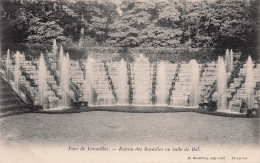 Delcampe - 78 VERSAILLES PARC DE VERSAILLES BASSIN DES ROCAILLES OU SALLE DE BAL - Versailles