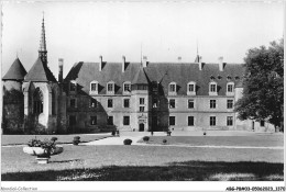 Delcampe - ABGP8-03-0687 - Chateau De LAPALISSE XI - XV Siecle - Cour Interieure - Lapalisse