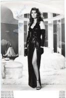 Delcampe - N°103 -  AUTOGRAPHE   DE SOPHIA LOREN  - GRANDE ET BELLE PHOTO  -  30  X  20 - Altri & Non Classificati