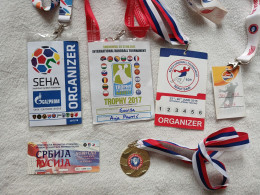 Delcampe - HANDBALL SERBIA Lot Ticket Pass Medal Sport Russia Match 2016 Sport Event Beach Handball Beachhandball Handball De Plage - Eintrittskarten