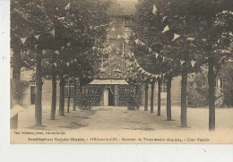 Delcampe - Institution Sainte Marie Aire Sur La Lys Souvenir Tricentenaire Cour D'entrée - Aire Sur La Lys