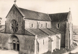 Delcampe - 89 MONTREAL L EGLISE DU XIIE SIECLE - Montreal