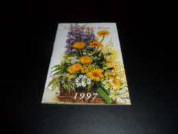 Delcampe - CALENDRIER  PETIT FORMAT 1997 LE LANGAGE DES FLEURS PLUSIEURS PAGES - Klein Formaat: 1991-00