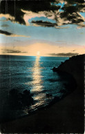 Delcampe - MARTINIQUE Coucher De Soleil Sur La Mer Des Antilles (scan Recto-verso) Ref 1009 - Le Marin
