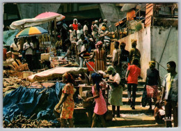 Delcampe - GF (Gabon) 014, IRIS 6959, Libreville, Le Marché - Gabun