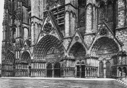 Delcampe - 18 BOURGES LA CATHEDRALE LE PORTAIL OCCIDENTAL - Bourges
