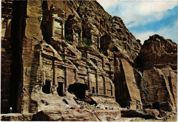 Delcampe - CPM AK Petra Corinthian Tomb JORDAN (1506928) - Jordanien