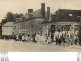 Delcampe - Carte Photo Marcilly Le Hayer "animés, Beaucoup De Personnes" - Marcilly
