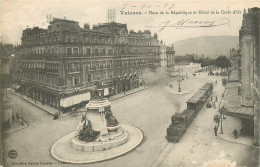 Delcampe - 26* VALENCE     Place De La Republique     RL22,1747 - Valence
