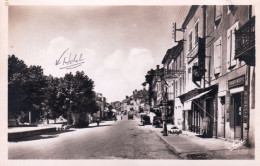 Delcampe - 46 - Lot - SOUILLAC - Route Nationale Et Place Des Promenades - Syndicat D Initiative - Souillac