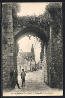 Delcampe - CPA Guérande, Porte Et Rue Vannetaise - Guérande
