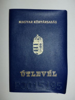Delcampe - Hungary Passport Republic Era I. Type 1994 - Documenti Storici