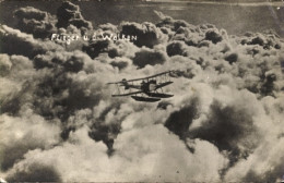 Delcampe - Photo CPA Flieger über Den Wolken, Wasserflugzeug - Sonstige & Ohne Zuordnung