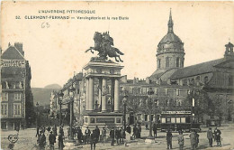 Delcampe - Carte Postale Ancienne - 63 - Clermont Ferrand - Vercingétorix Et La Rue Blatin - Animée - CPA - Oblitération Ronde De 1 - Clermont Ferrand