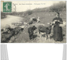 Delcampe - *  BERGERE EN TRAIN DE TRICOTER AVEC SA CHEVRE EN GROS PLAN "TE BIQUETTE! TE! TE!" EN CREUSE - Bauern
