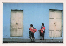 Delcampe - EQUATEUR OTAVALO EN LA CALLE - Ecuador