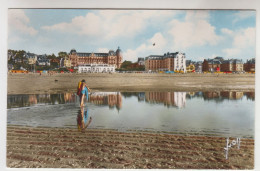 Delcampe - CPA 14 Houlgate, La Plage à Marée Basse (pk121652) - Houlgate