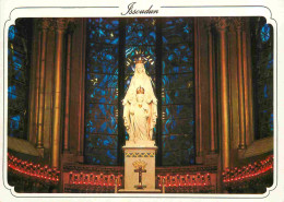 Delcampe - Carte Postale - 36 - Issoudun - Pèlerinage à Notre Dame Du Sacré Cœur - Intérieur De La Basilique - Statue De La Chapell - Issoudun