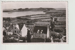 Delcampe - Fouquereuil Rue Gaston Miont - Arzon