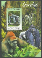 Delcampe - Sao Tome And Principe 2013 Mi Block 939 MNH (ZS6 STPbl939(ols)) - Singes