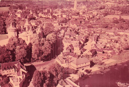 Delcampe - 35 COMBOURG LE LAC LES HOTELS LE CHATEAU ET VUE GENERALE - Combourg