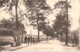 Delcampe - PITHIVIERS (45) Route De La Sucrerie - Pithiviers