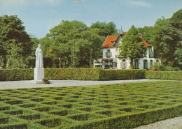 Delcampe - Nederland Putten Monument 40 45 Park Afgestempeld #SCT217 - Putten