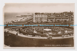 Delcampe - C008243 15. Oval And Lawns. Cliftonville. A. H. And S. Paragon Series. Margate. - Welt