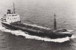 Delcampe - Dutch Faith Tanker Postcard Size Real Photo #SDK587 - Tanker