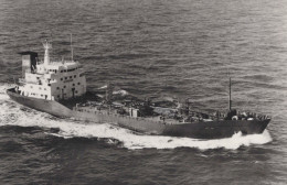 Delcampe - BROERE AQUAMARINE Chemical Tanker Postcard Size Real Photo #SDK584 - Tanker