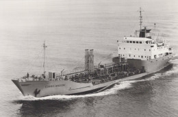 Delcampe - Corrie Broere Tanker Postcard Size Real Photo #SDK582 - Tanker