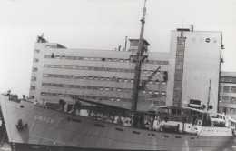Delcampe - DRACO Cargo Ship Postcard Size Real Photo #SDM482 - Comercio