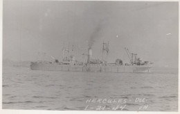 Delcampe - Hercules Cargo Ship 1944 Postcard Size Real Photo #SDM440 - Comercio