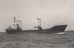 Delcampe - CAREBEKA IV Cargo Ship 1971 Postcard Size Real Photo #SDM413 - Comercio