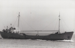 Delcampe - CEMARK Cargo Ship Postcard Size Real Photo #SDM403 - Comercio