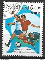 Delcampe - LAOS     -   1986.   Y&T N° 697 Oblitéré . . FOOTBALL   /  Mexico - Laos