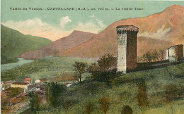 Delcampe - 04* CASTELLANE  Tour                   MA84,0294 - Castellane