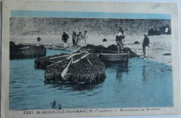Delcampe - PENMARCH    ST GUENOLE  Ramasseurs De Goëmon   Rivière Bureau N° 3221 - Penmarch