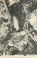 Delcampe - CPA Le Tunnel Traversant Un Des Rochers Du Sentier DuFrankental E Montant Au Honneck Alt 1560 - Maximumkarten